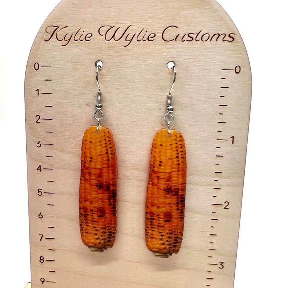 Grilled Corn Cob Earrings - Party Earrings - Vegetable Earrings - Game Day Ear - Picture 8 of 8